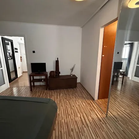 Avantgarde Apartment