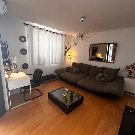 Apartment Avantgarde