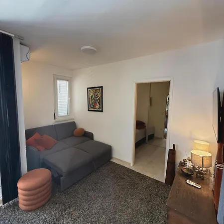 Avantgarde Appartement *